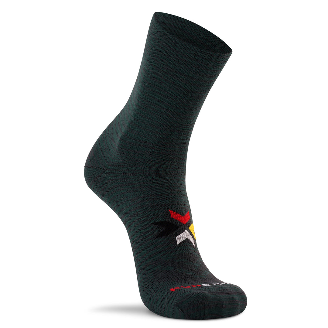  Ultra-thin Golf Sports Socks, Waterproof Unisex Breathable  Hiking/Trekking/Skiing/Cycling/Fishing Socks, 1 Pair-Black-No Show  socks,Small