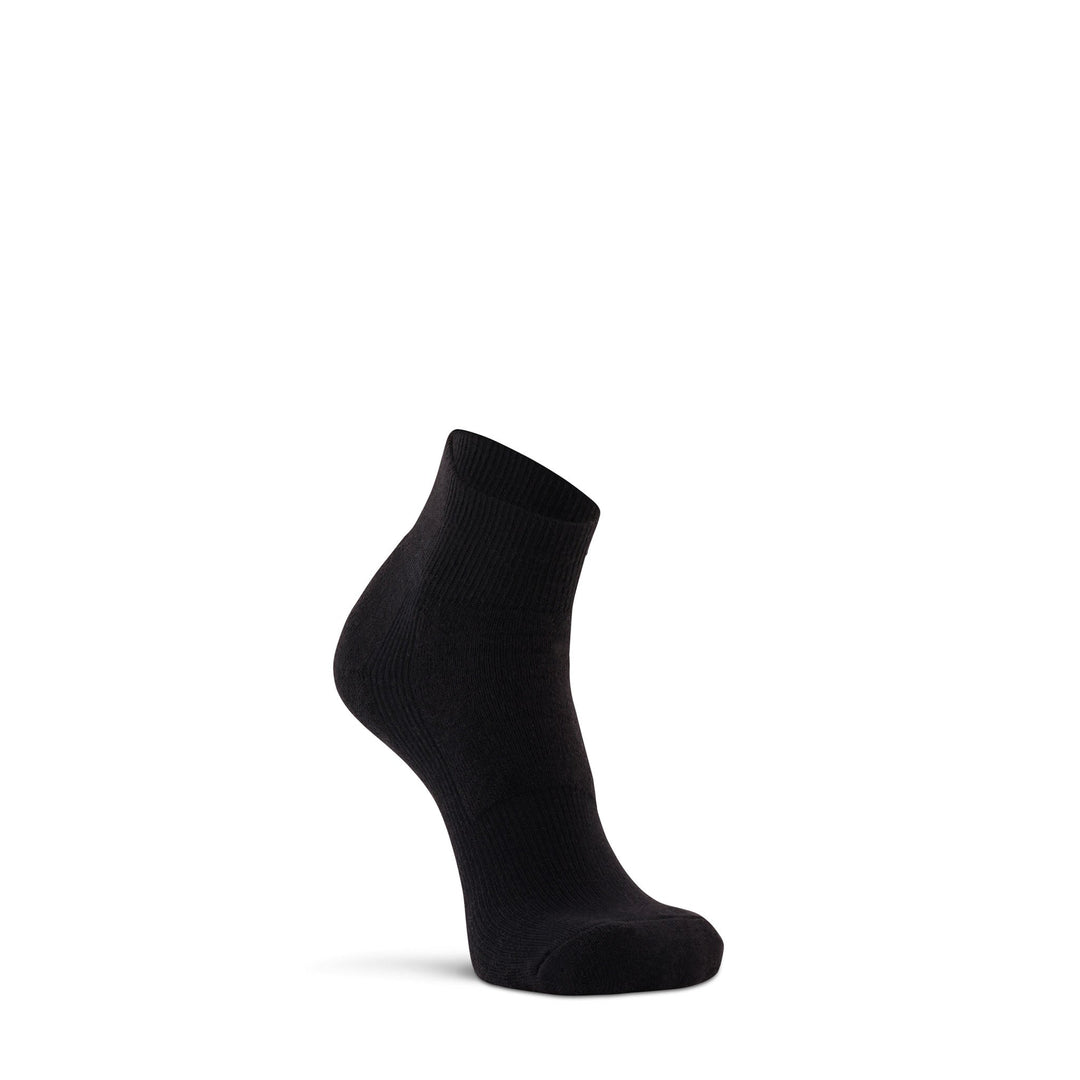 Women's Wick Dry Walker Lightweight Quarter Crew Everyday Sock Black Medium - Fox River
