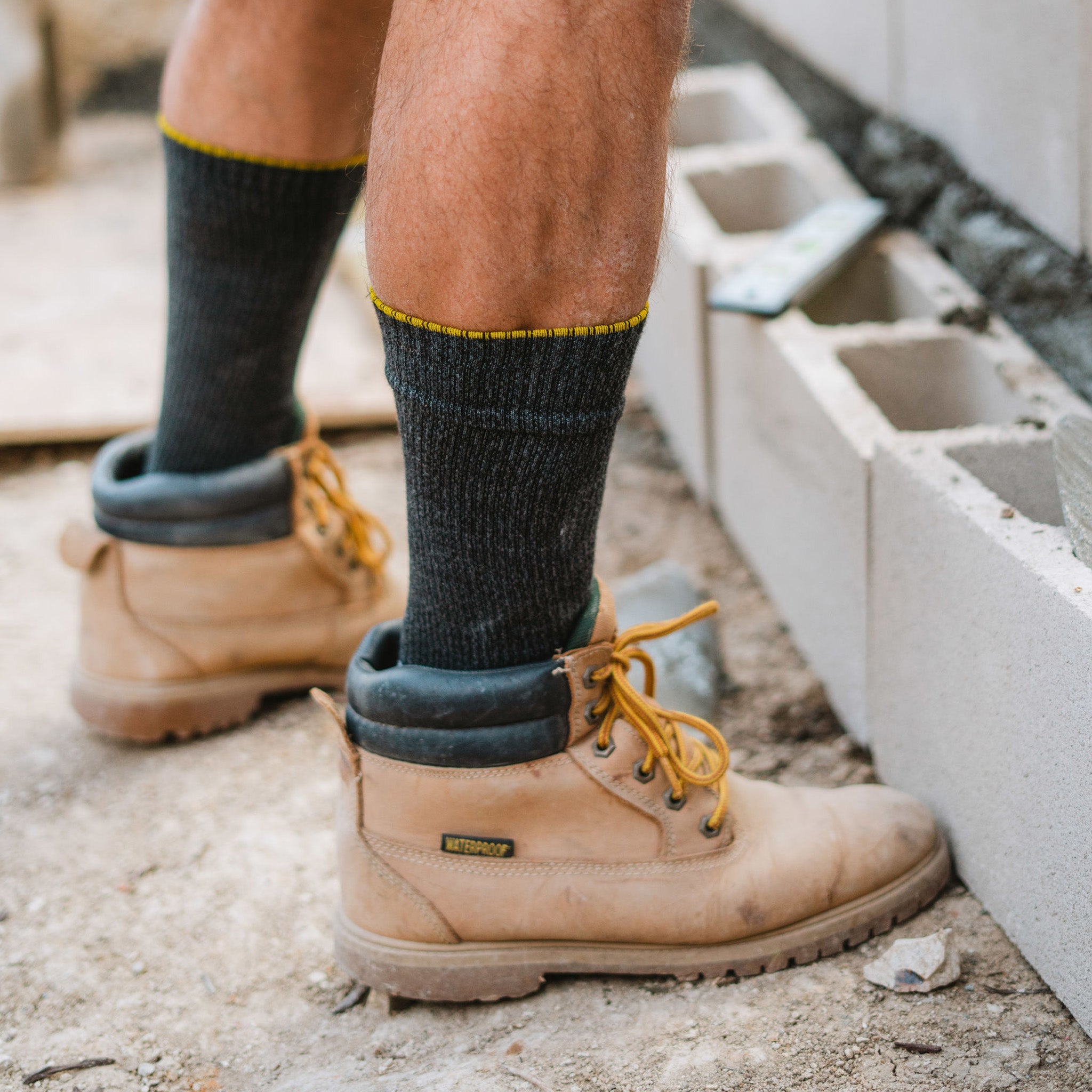 Peakheat Medium Weight Mid-Calf Work Sock Black Medium - Fox River