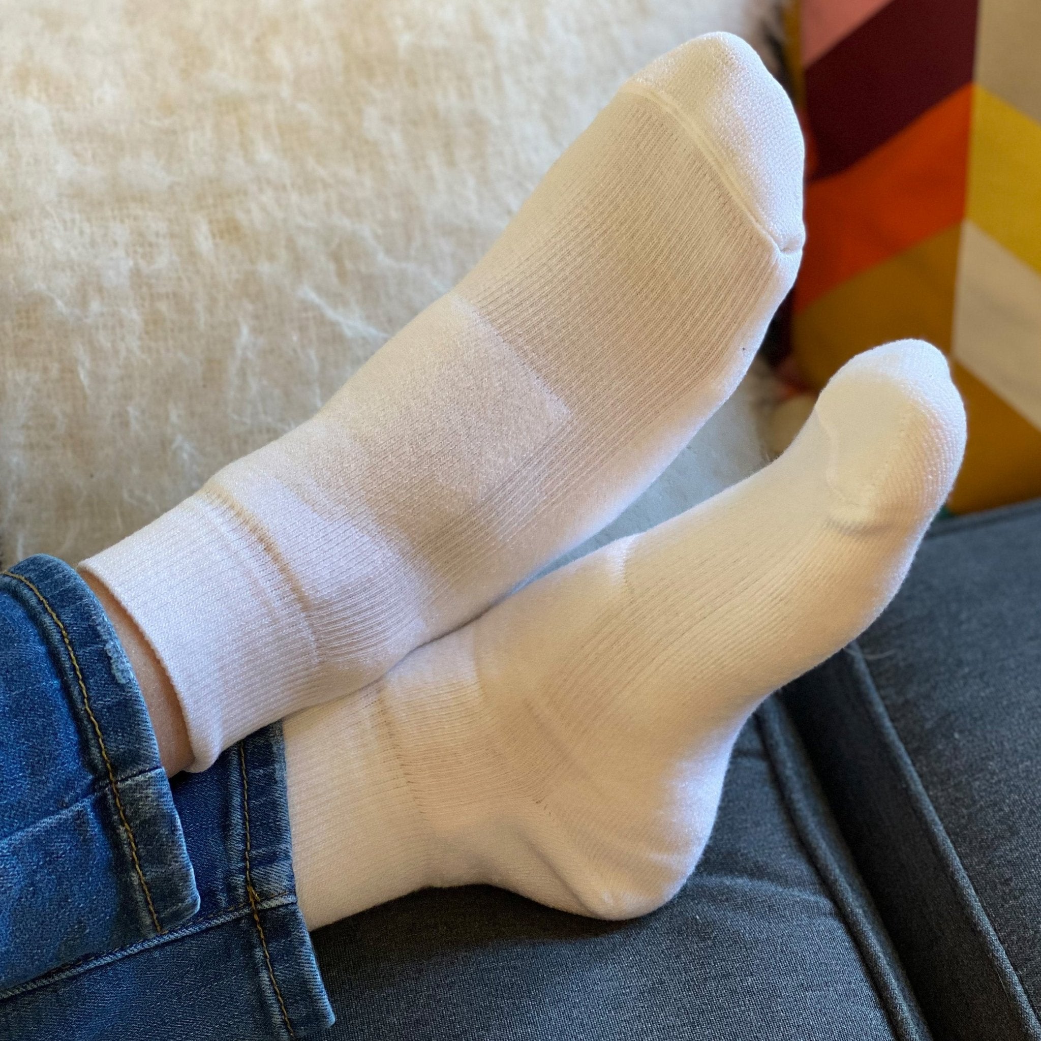 Women's Wick Dry Walker Lightweight Quarter Crew Everyday Sock White Medium - Fox River